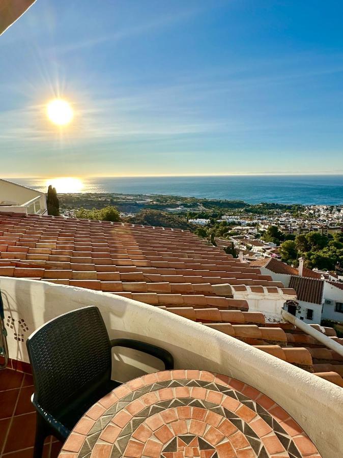 Monte Cielo Apartment Nerja Bagian luar foto
